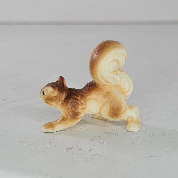 Vintage Bone China Brown Squirrel Miniature Figurine - Picture 3 of 8
